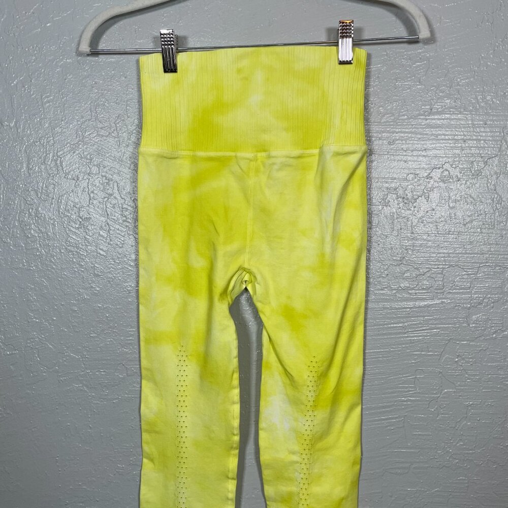 Free People Movement Women XS/ S Yellow White Tie Dye Good Karma Legging Workout - Picture 7 of 8